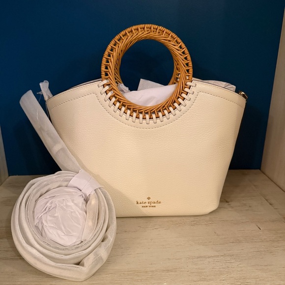 kate spade Handbags - NWT Kate Spade Harbor Small Tote in Meringue – Pebbled Leather